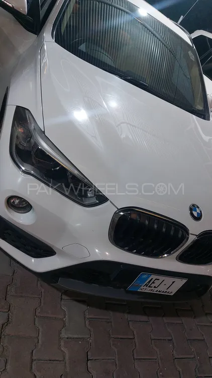 بی ایم ڈبلیو ایکس 1 2017 for Sale in اسلام آباد بی ایم ڈبلیو ایکس 1 2017 for Sale in اسلام آباد Image-8