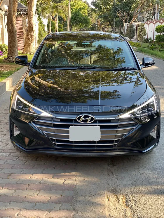 Hyundai Elantra 2023 for Sale in Lahore Image-1
