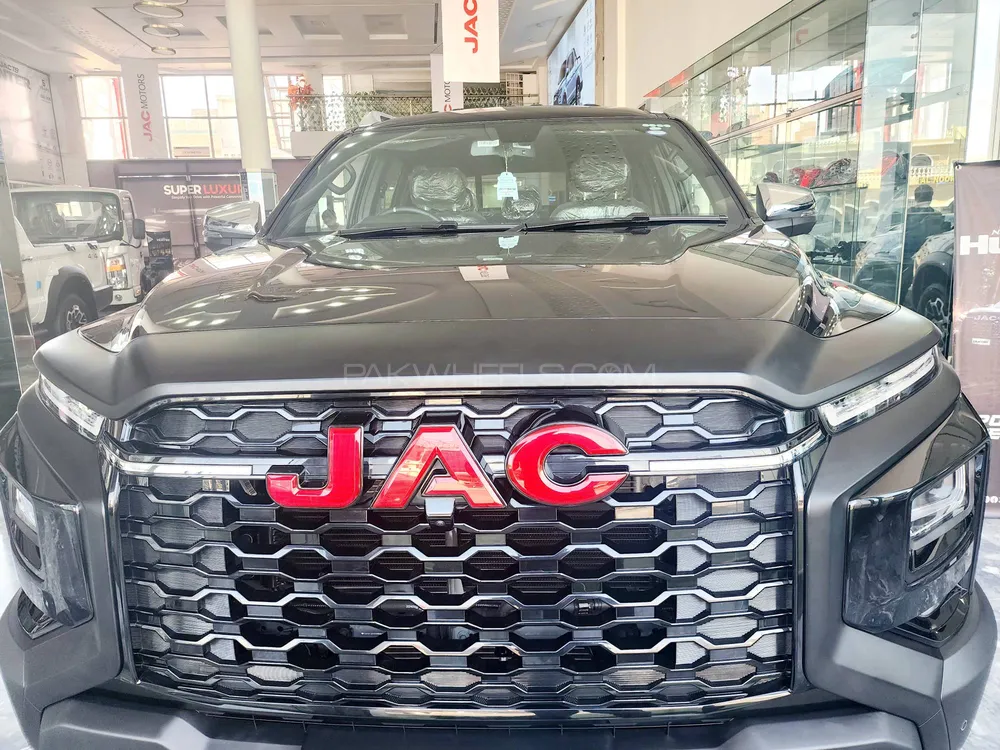 JAC T9 2025 for Sale in Multan Image-1