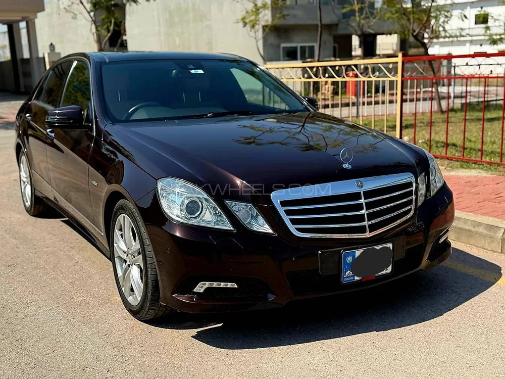 مرسڈیز بینز ای کلاس 2010 for Sale in لاہور Image-1