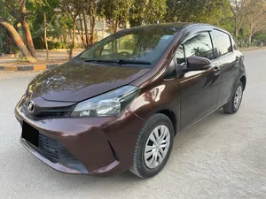 Toyota Vitz F M Package 1.0 2014 for Sale