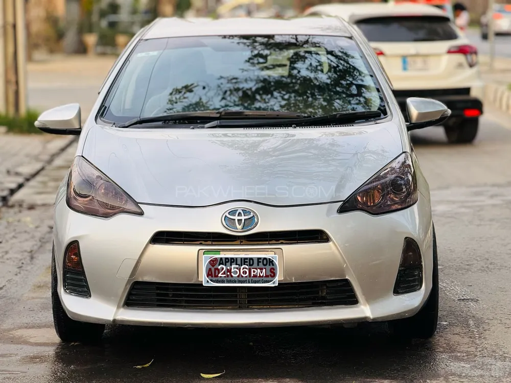 Toyota Aqua 2012 for Sale in Lahore Image-1