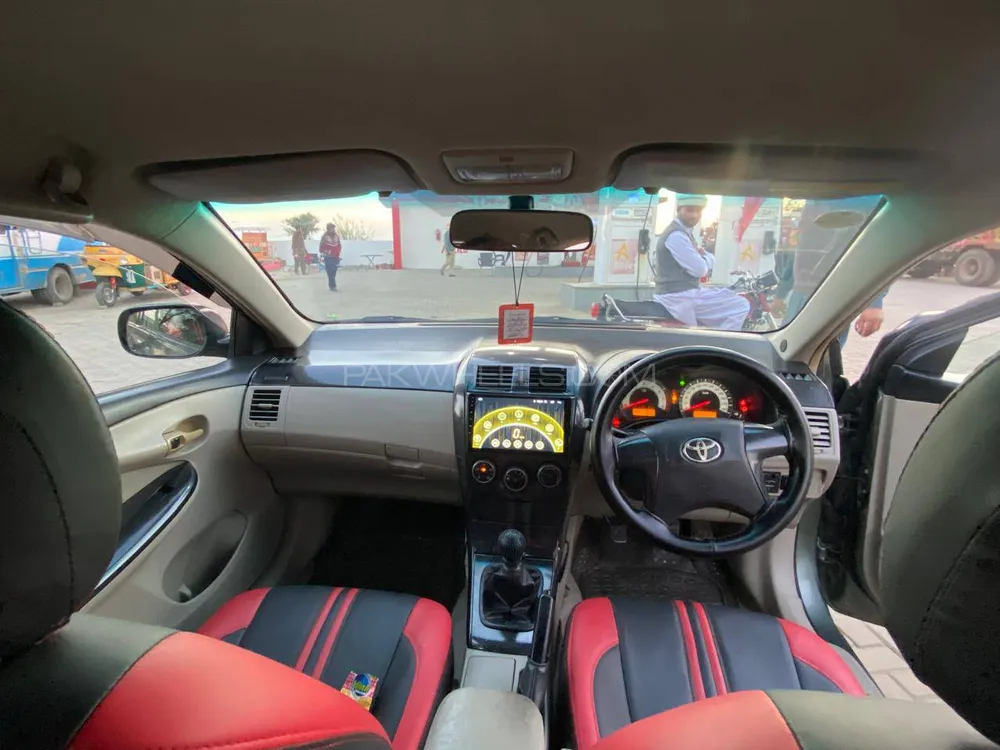 Toyota Corolla 2011 for Sale in Bhimber Image-1