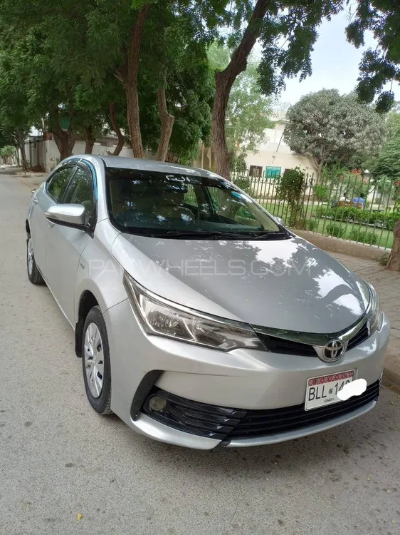 Toyota Corolla 2017 for Sale in Karachi Image-1