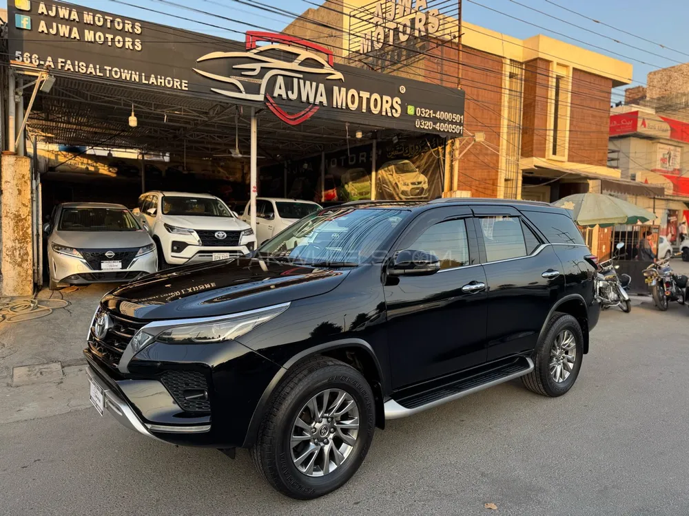 Toyota Fortuner 2022 for Sale in Lahore Image-1