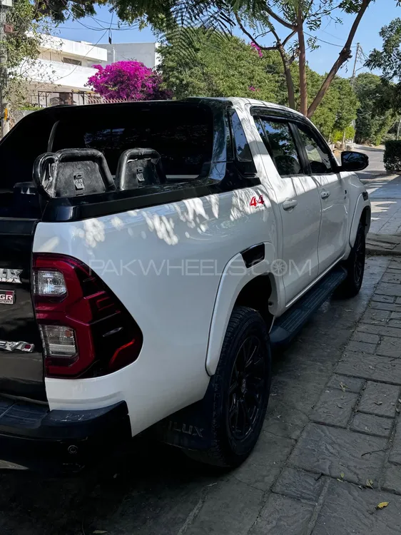 Toyota Hilux 2024 for Sale in Quetta Image-1