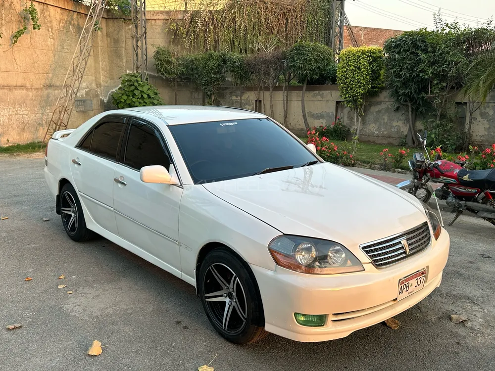 Toyota Mark II 2004 for Sale in Lahore Image-1