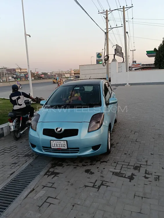 Toyota Vitz 2006 for Sale in Gujranwala Image-1