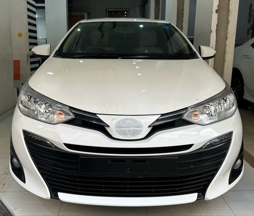 Toyota Yaris Sedan 2022 for Sale in Karachi Image-1