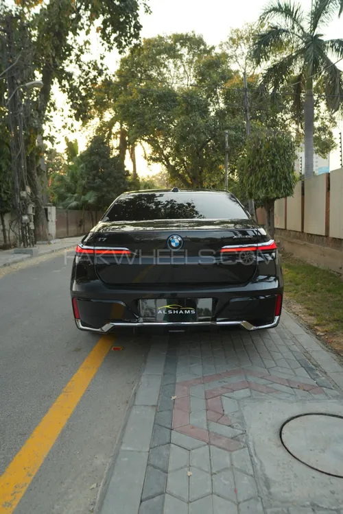 BMW 7 Series 2023 for Sale in Lahore Image-1