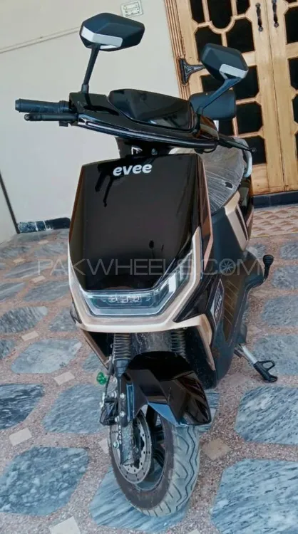 Evee Gen-Z 2024 for Sale Image-1