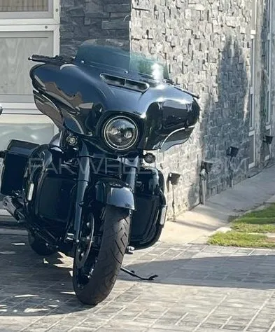 Harley Davidson Street Glide 2016 for Sale Image-1
