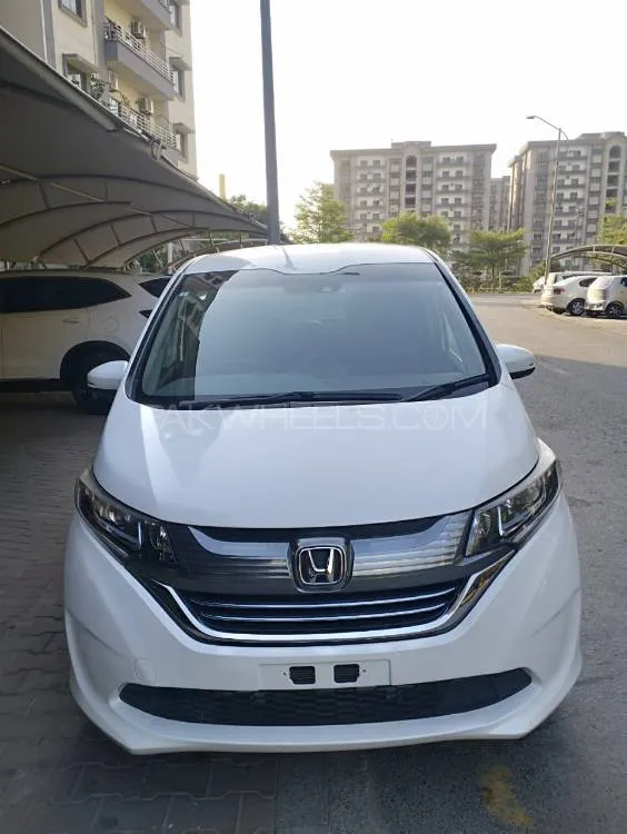 Honda Freed 2019 for Sale in Lahore Image-1