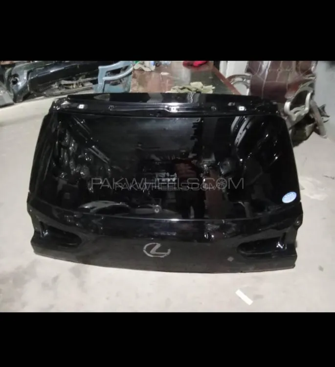 Lexus lx570 trunk original 2018 model Image-1