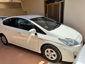 Toyota Prius S LED Edition 1.8 2011 for Sale
