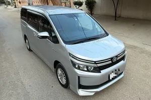 Toyota Voxy X 2017 for Sale