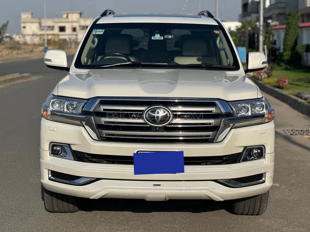 Toyota Land Cruiser 2018 for Sale in Bahawalpur Image-1
