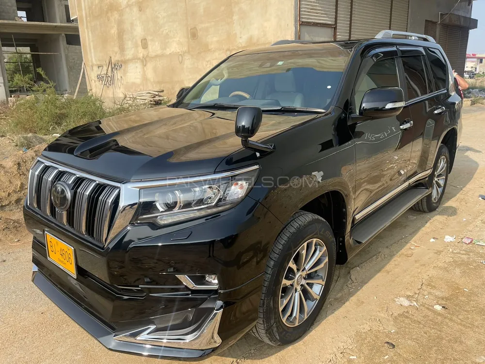 Toyota Prado 2017 for Sale in Karachi Image-1