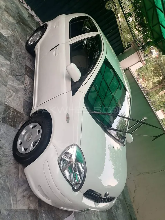 Toyota Vitz 2003 for Sale in Lahore Image-1