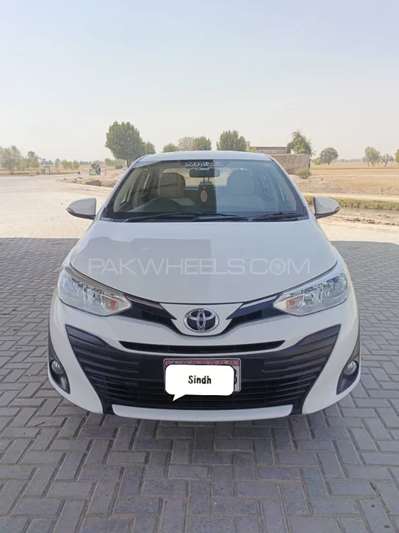 Toyota Yaris Sedan 2023 for Sale in Rahim Yar Khan Image-1