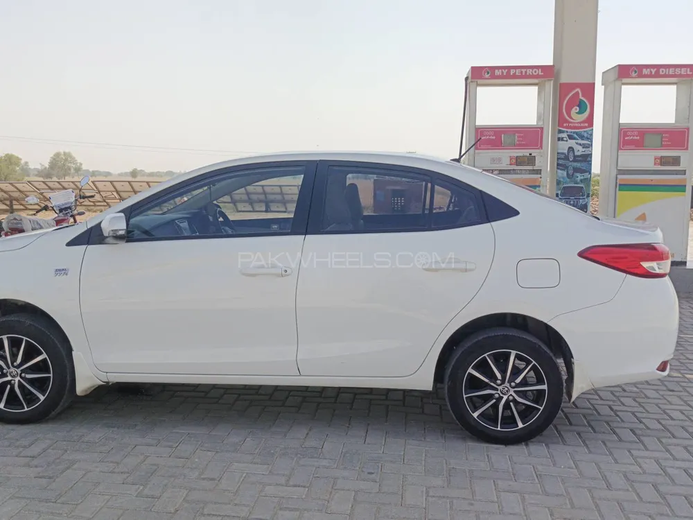 Toyota Yaris Sedan 2023 for Sale in Rahim Yar Khan Toyota Yaris Sedan 2023 for Sale in Rahim Yar Khan Image-5