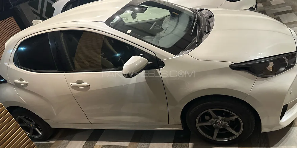 Toyota Yaris Hatchback 2020 for Sale in Lahore Image-1