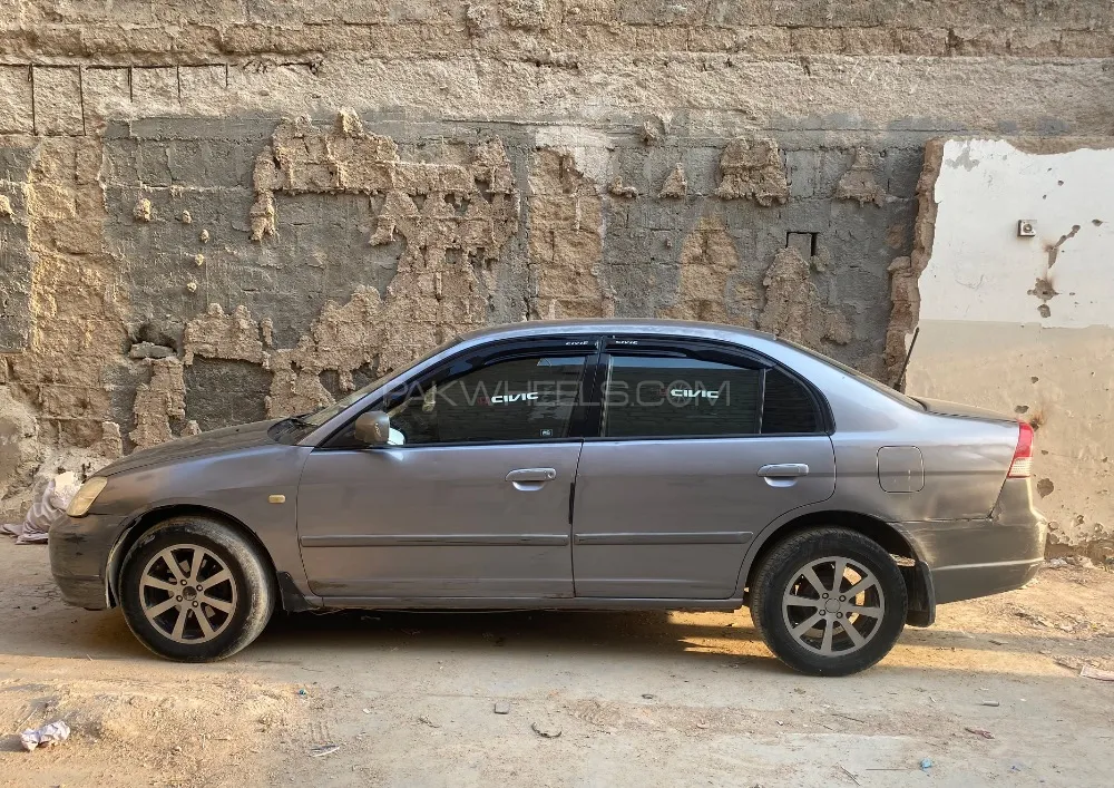 Honda Civic 2004 for Sale in Karachi Image-1