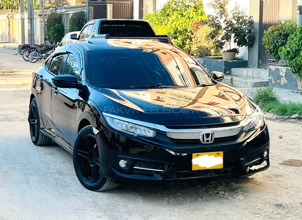 Honda Civic 2020 for Sale in Karachi Image-1