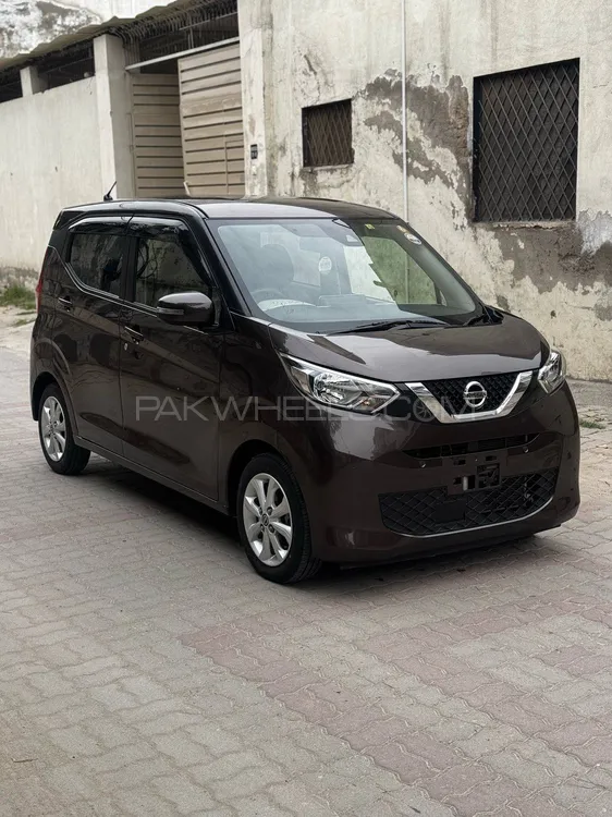 نسان ڈیز 2021 for Sale in سیالکوٹ Image-1