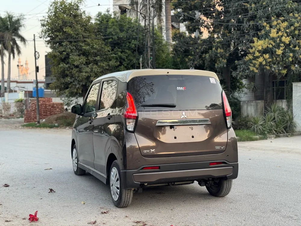 Mitsubishi EK X 2023 for Sale in Lahore Image-1