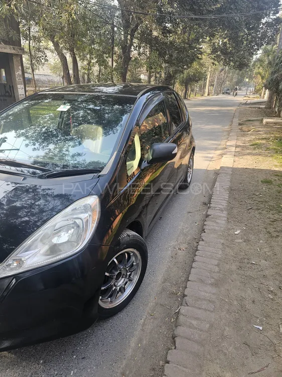 ہونڈا فٹ 2011 for Sale in لاہور Image-1