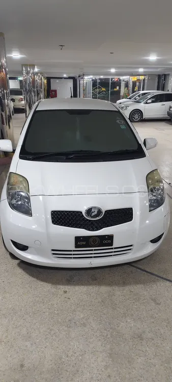 Toyota Vitz 2005 for Sale in Quetta Image-1