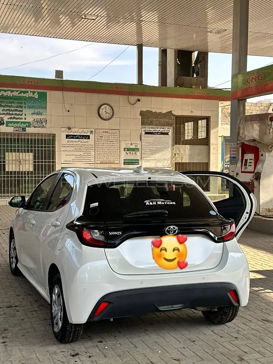 Toyota Yaris Sedan 2025 for Sale in Karachi Image-1