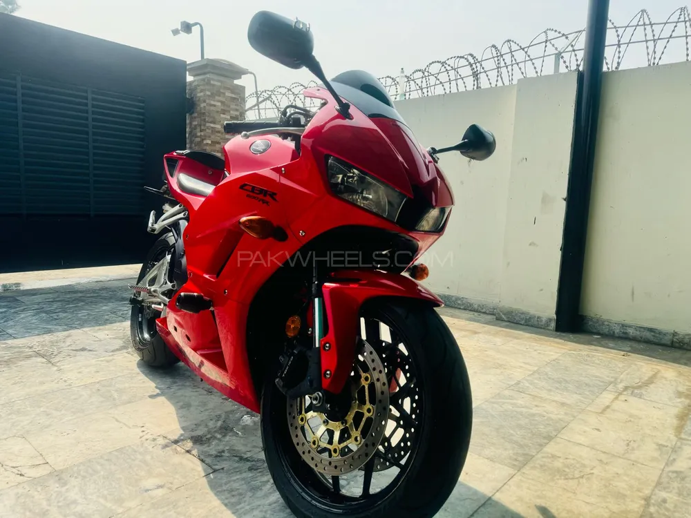 Honda CBR 600RR 2013 for Sale Honda CBR 600RR 2013 for Sale Image-2