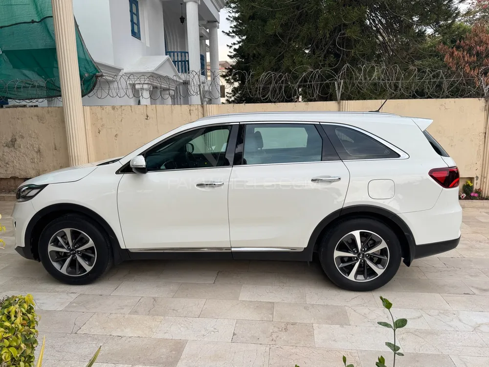 KIA Sorento 2022 for Sale in Islamabad KIA Sorento 2022 for Sale in Islamabad Image-4
