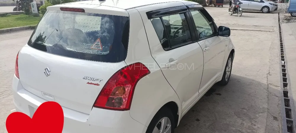 Suzuki Swift 2018 for Sale in Gujrat Image-1