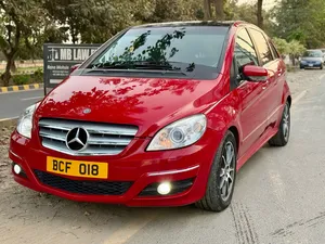 Mercedes Benz B Class B 200 2011 for Sale