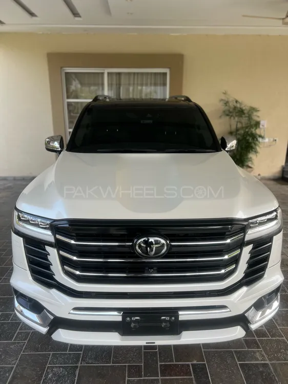 Toyota Land Cruiser 2022 for Sale in Lahore Image-1