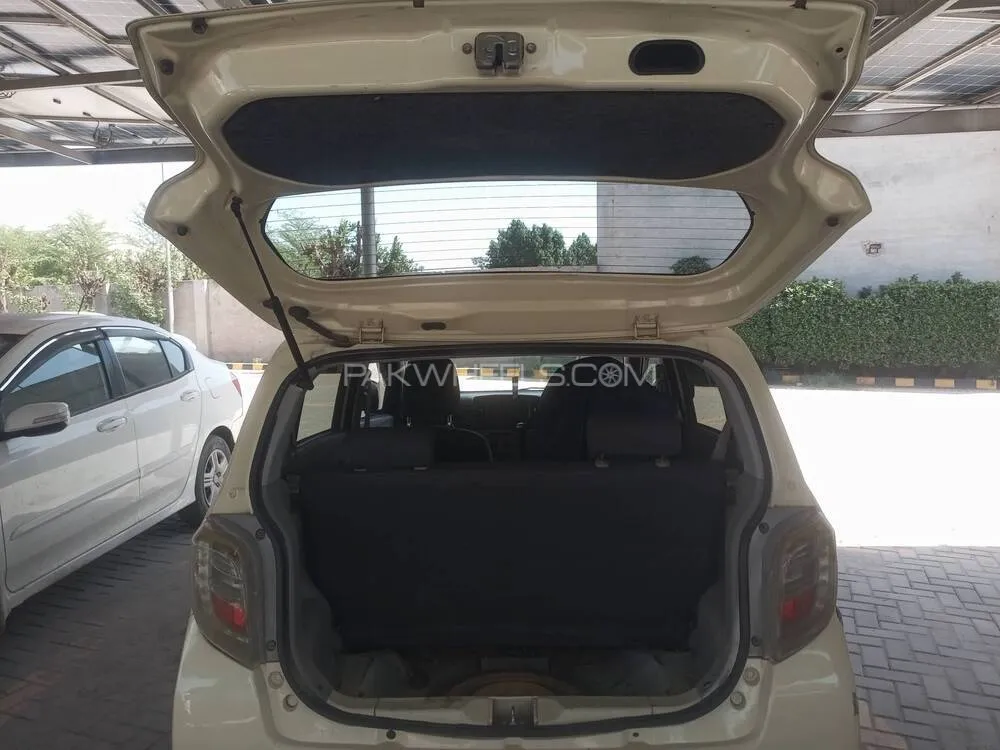 Toyota Pixis Epoch 2014 for Sale in Faisalabad Toyota Pixis Epoch 2014 for Sale in Faisalabad Image-8
