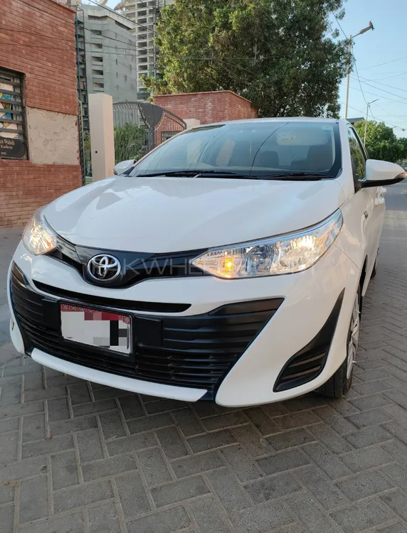 Toyota Yaris Sedan 2022 for Sale in Karachi Image-1