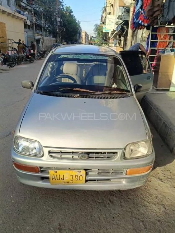 Daihatsu Cuore 2010 for Sale in Karachi Image-1