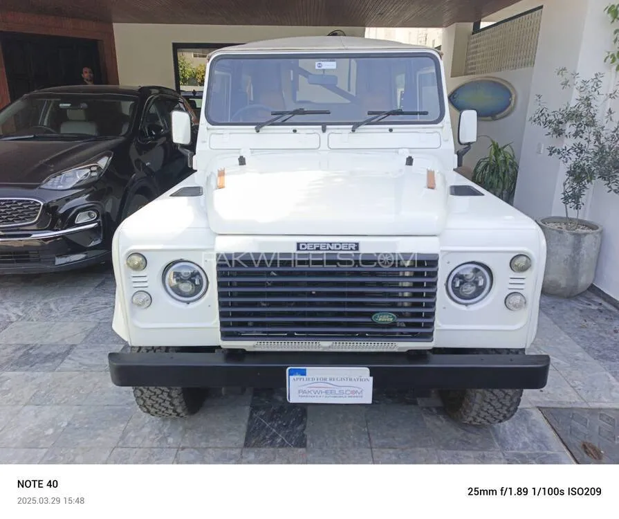 Land Rover Defender 2007 for Sale in Lahore Image-1