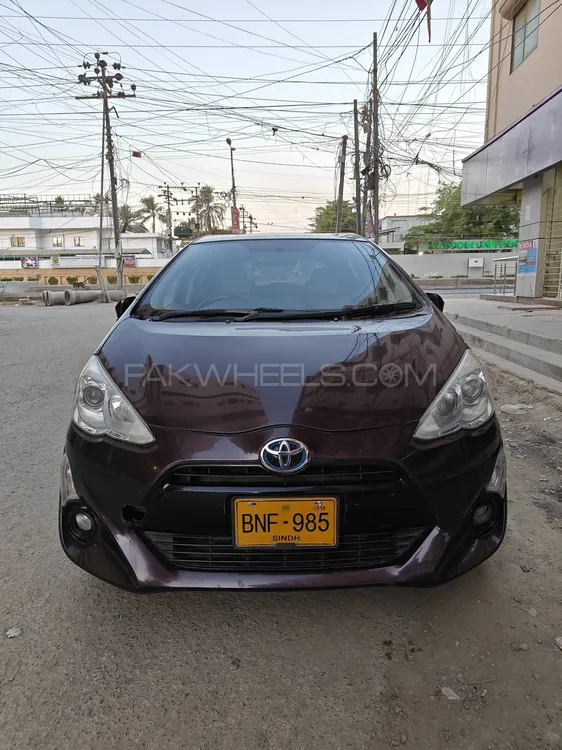 Toyota Aqua 2015 for Sale in Karachi Image-1