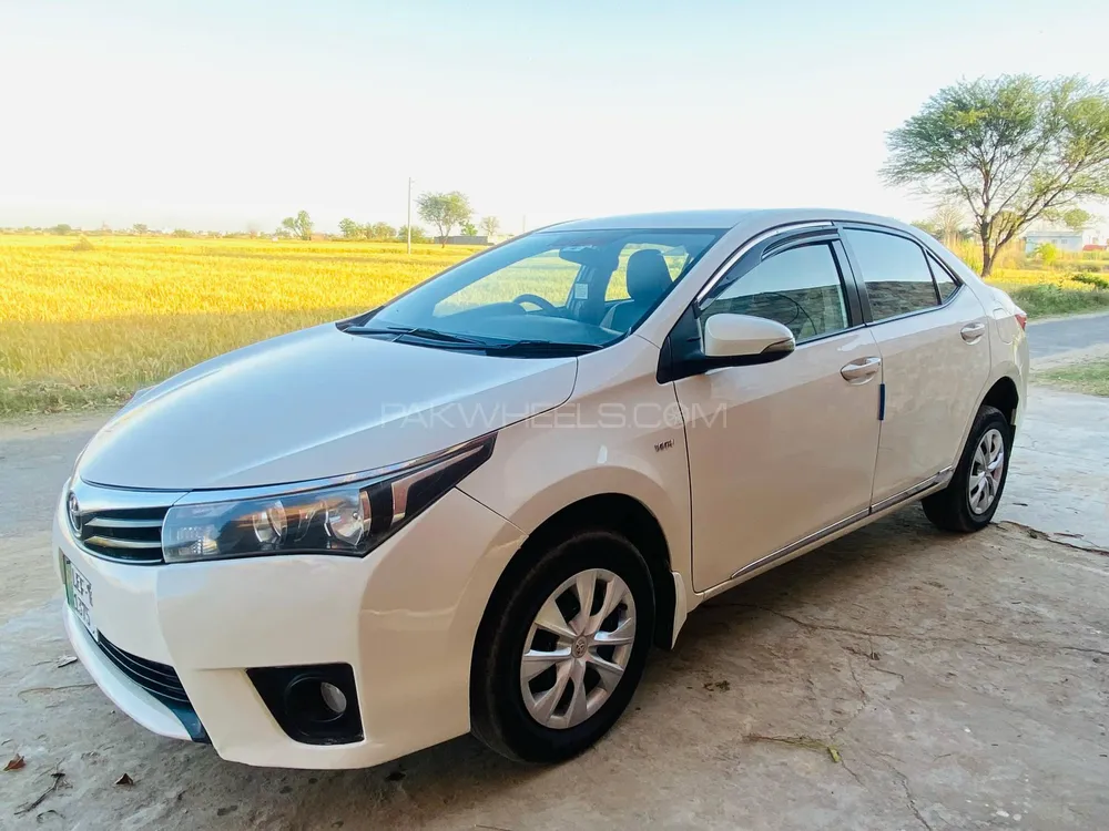Toyota Corolla 2016 for Sale in Gujrat Image-1