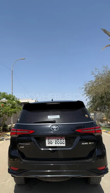 ٹویوٹا فورچیونر 2022 for Sale in کراچی Image-1