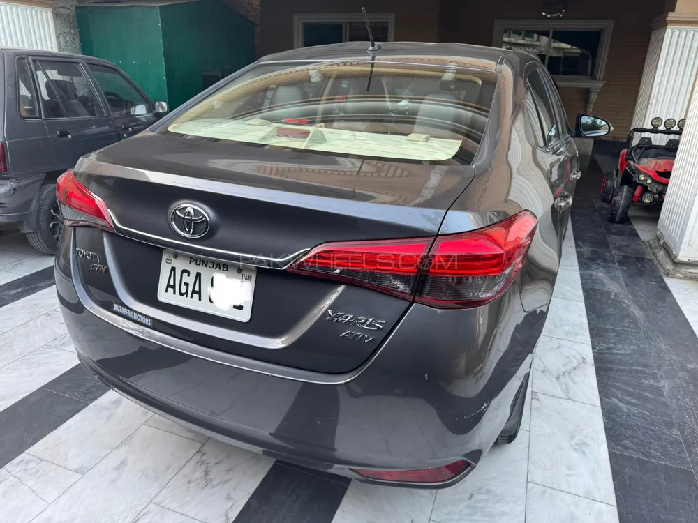 Toyota Yaris Sedan 2021 for Sale in Lahore Image-1
