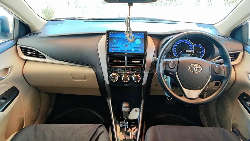 Toyota Yaris Sedan 2022 for Sale in Sahiwal Image-1