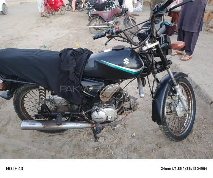 Suzuki Sprinter 2012 for Sale Image-1