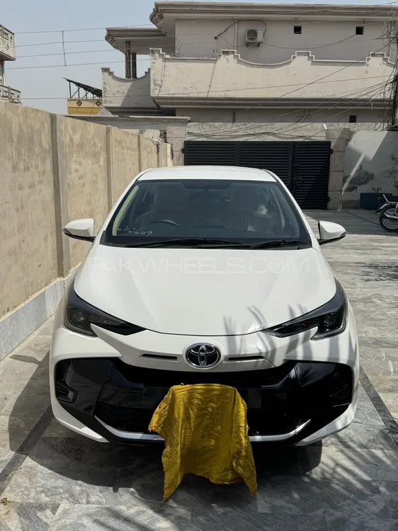 Toyota Yaris Sedan 2024 for Sale in Multan Image-1