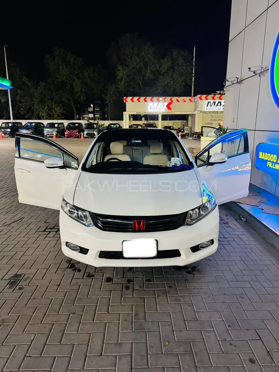 Honda Civic 2014 for Sale in Lahore Image-1